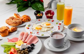 breakfast